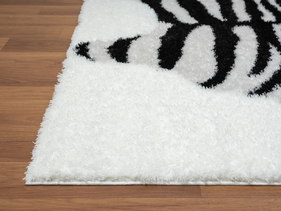 COMFY SHAG 225 BLACK & WHITE 5 X 7 RUG