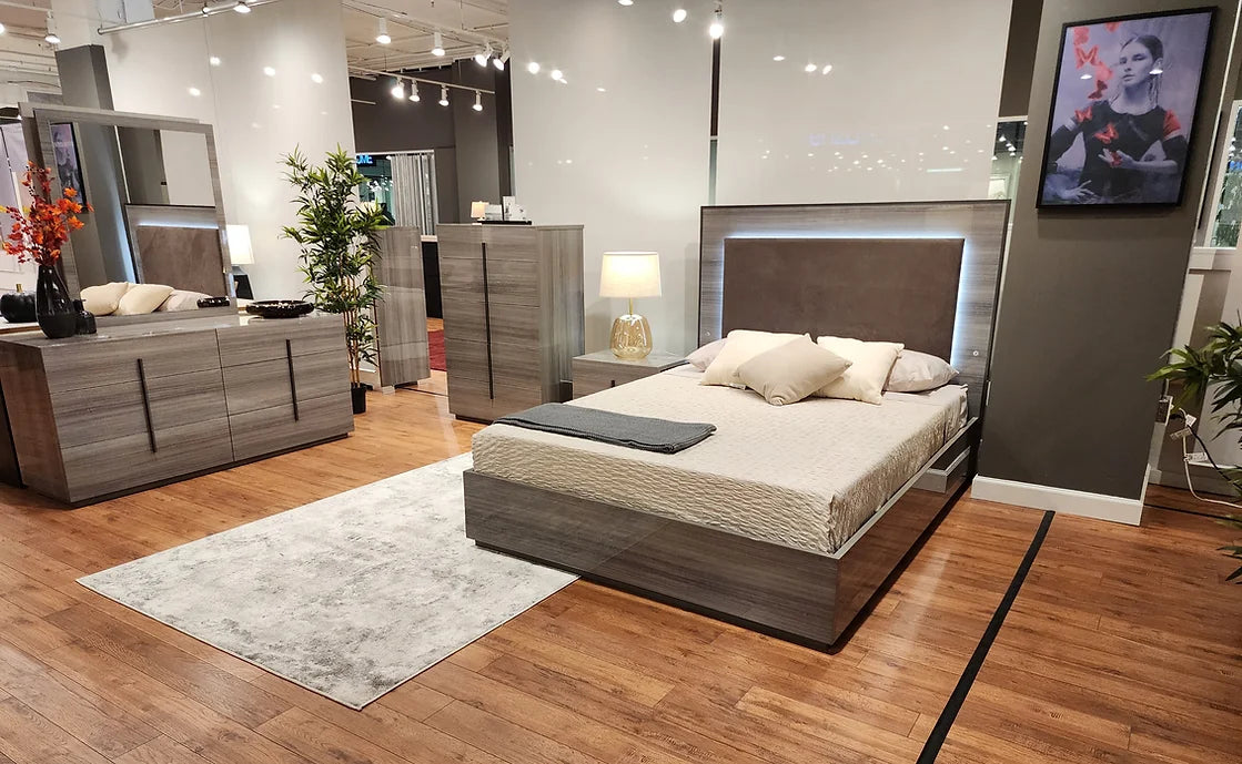 BLADE II COLLECTION BEDROOM SET AVAILABLE IN QUEEN AND KING SIZES AS 4 PC OR 5 PC SETS