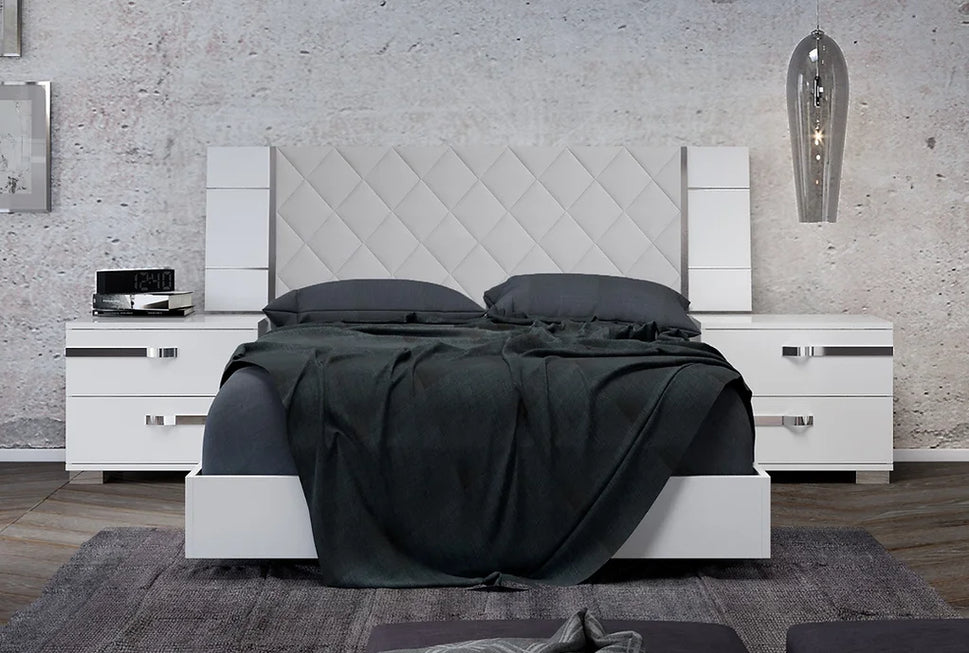 DREAM ROMBI COLLECTION BEDROOM SET AVAILABLE IN QUEEN AND KING SIZES AS 4 PC OR 5 PC SETS