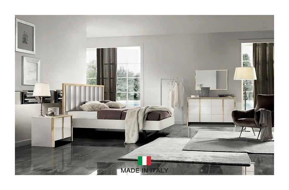 FIOCCO COLLECTION BEDROOM SET AVAILABLE IN QUEEN AND KING SIZES AS 4 PC OR 5 PC SETS **CLOSE OUT**