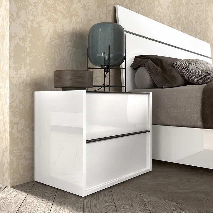 LUNA COLLECTION 5 PIECE BEDROOM SET AVAILABLE IN QUEEN AND KING SIZES