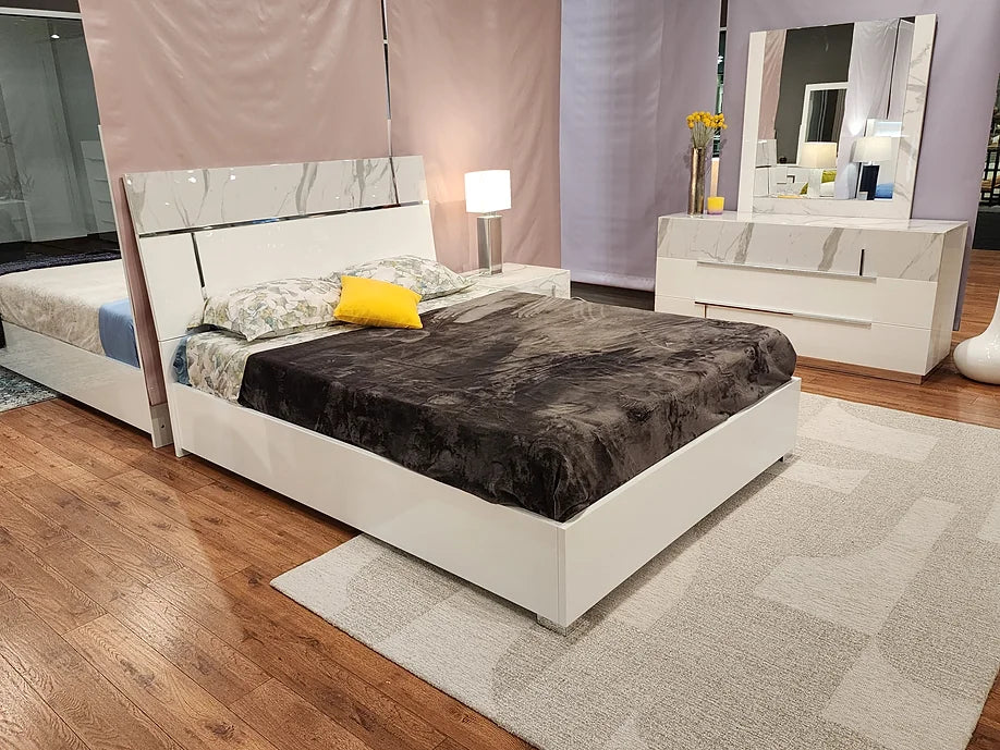 SUNSET III COLLECTION BEDROOM SET AVAILABLE IN QUEEN AND KING SIZES AS 4 PC OR 5 PC SETS