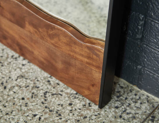 A8010197 - FLOOR MIRROR