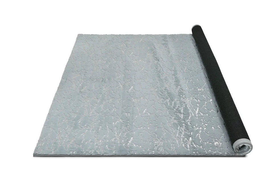 RABBIT SILVER WITH SILVER 5 X 7 RUG