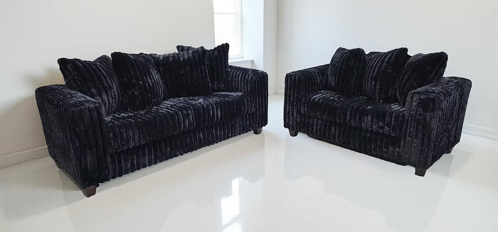 S300 GIA BLACK SOFA AND LOVESEAT SET