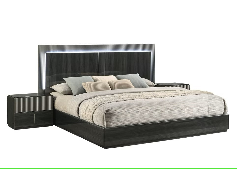 B93 RAVEN BEDROOM SET AVAILABLE IN QUEEN AND KING SIZES AS 4 PC OR 5 PC SETS