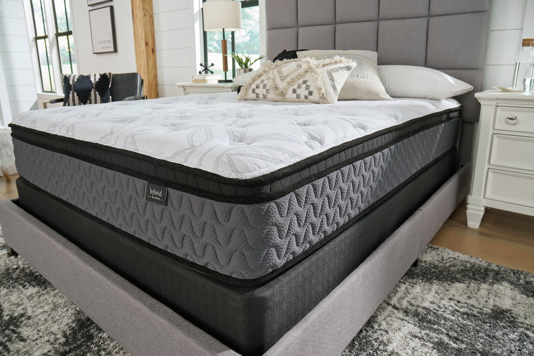 M590 - 12" HYBRID MEDIUM COMFORT MATTRESS AVAILBLE IN QUEEN AND KING SIZES