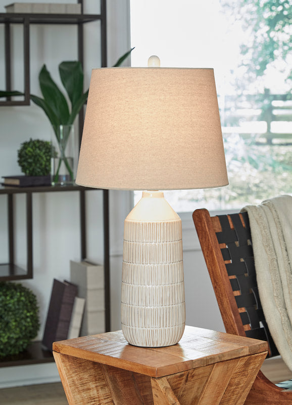 L177994 - 1 PIECE TABLE LAMP