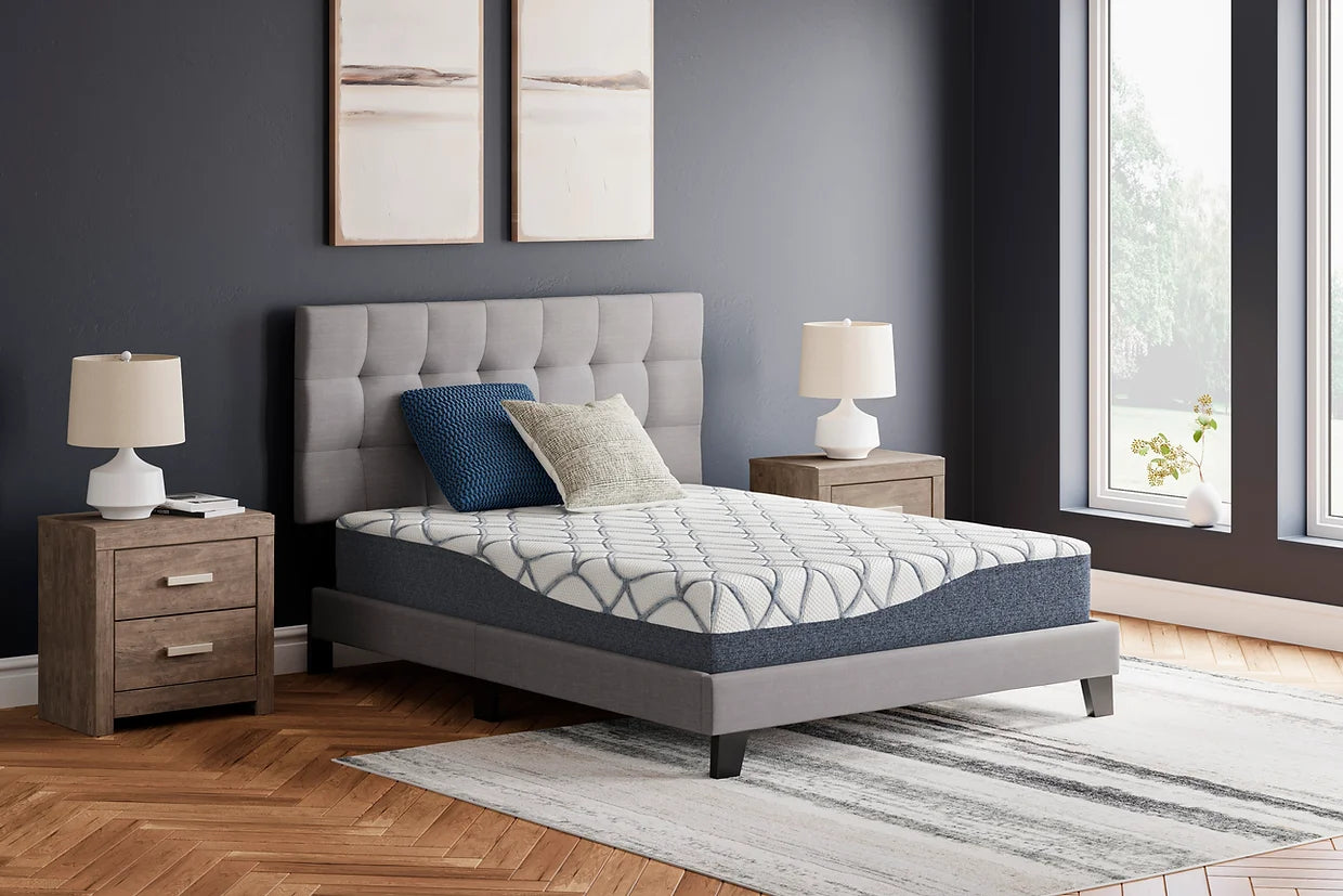 ASHLEY M425 10" FIRM MATTRESS AVAILABLE IN QUEEN AND KING SIZES