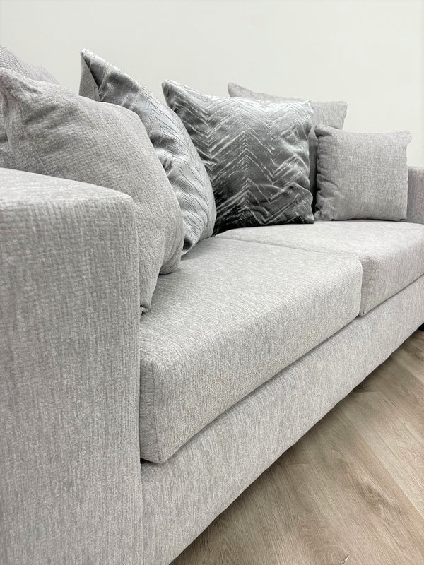 110 DOVE SECTIONAL