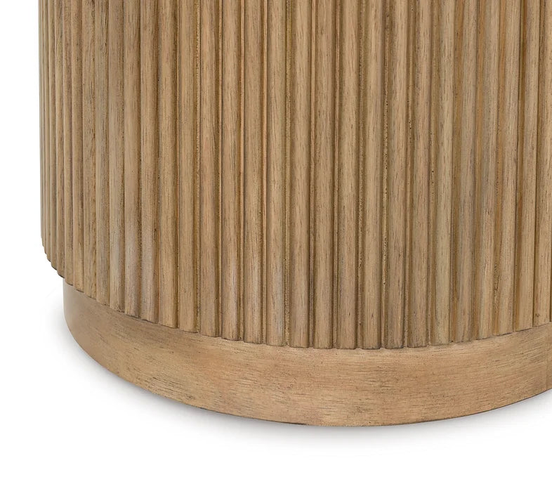 ASHLEY T808-6 CAMDILL END TABLE