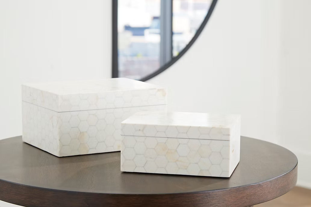 ASHLEY A2000690 ALDENBURG 2 PIECE BOX SET