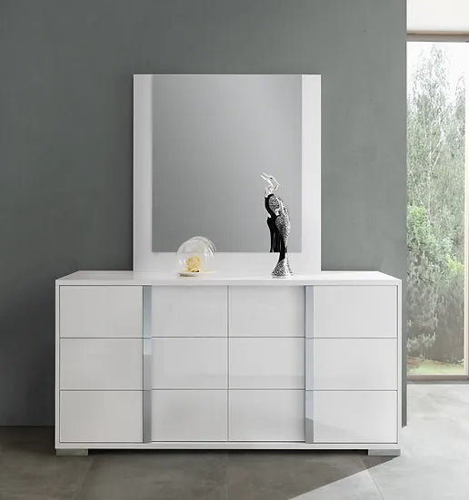B2180 BEVERLY BEDROOM SET AVAILABLE IN QUEEN AND KING SIZES AS 4 PC OR 5 PC SETS