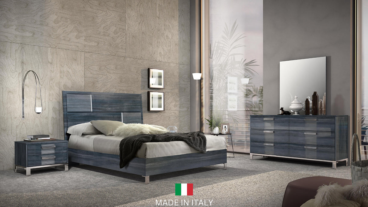 DELIA COLLECTION BEDROOM SET AVAILABLE IN QUEEN AND KING SIZES AS 4 PC OR 5 PC SETS