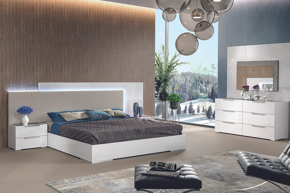 FABIANA (WHITE) COLLECTION BEDROOM SET AVAILABLE IN QUEEN AND KING SIZES AS 4 PC OR 5 PC SETS