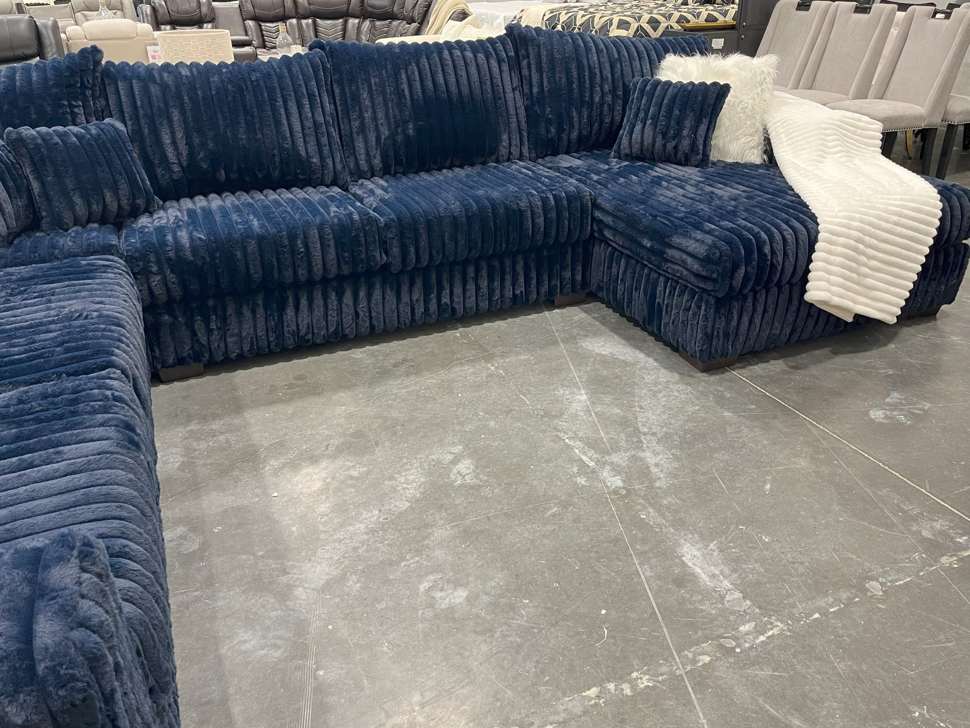 S320 TEXAN BLUE 4 PIECE SECTIONAL PLUS OPTIONAL OTTOMAN