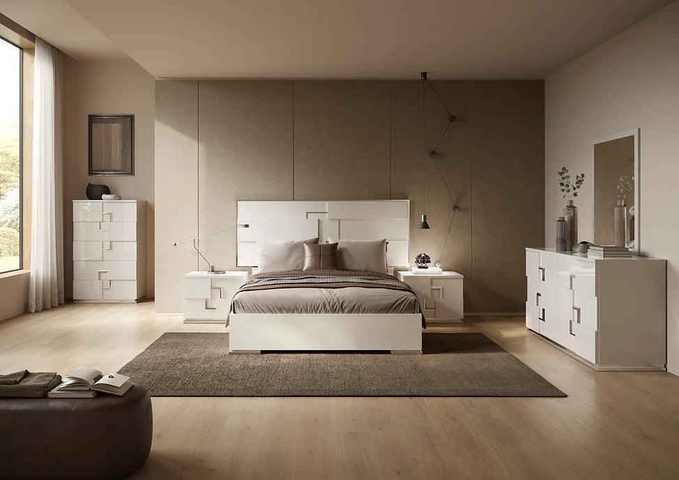 INFINITY COLLECTION BEDROOM SET AVAILABLE IN QUEEN AND KING SIZES AS 4 PC OR 5 PC SETS