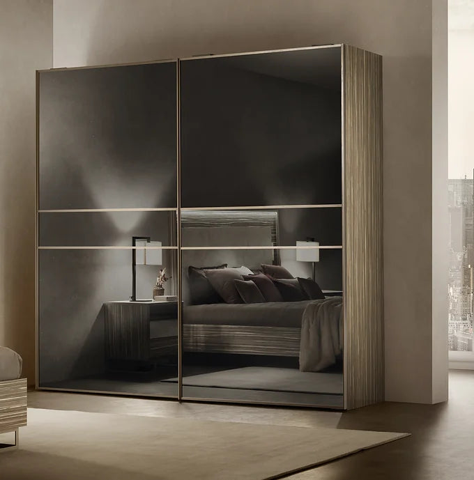 LUCE COLLECTION BEDROOM SET AVAILABLE IN QUEEN AND KING SIZES AS 4 PC OR 5 PC SETS