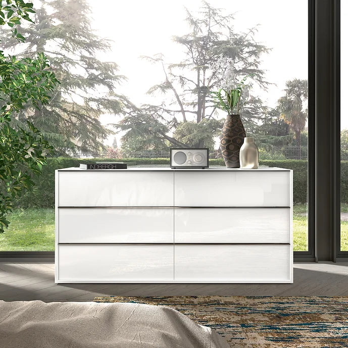 LUNA COLLECTION 5 PIECE BEDROOM SET AVAILABLE IN QUEEN AND KING SIZES