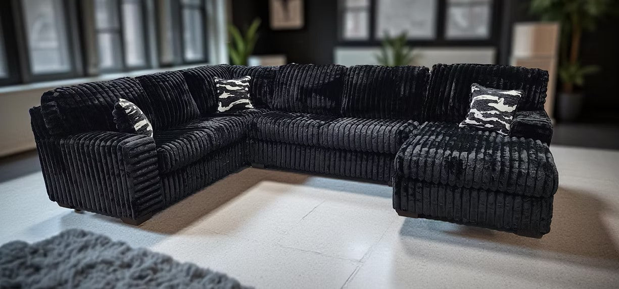 S319 AUSTIN 3 PIECE BLACK SECTIONAL