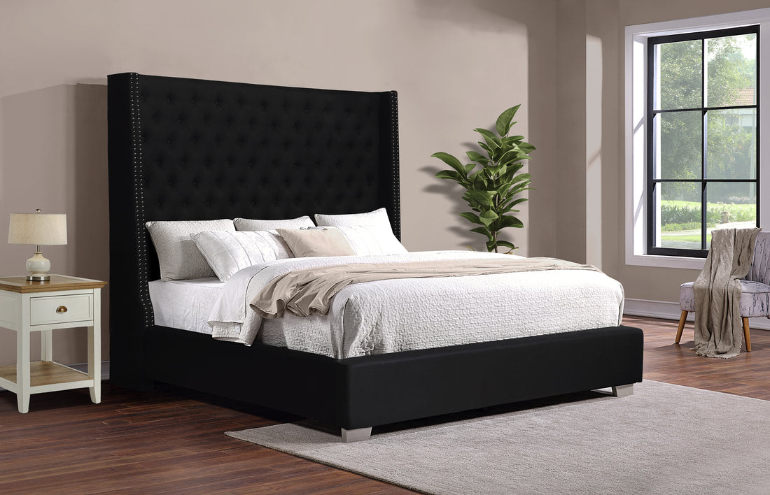 HH223 6FT - CREAM BED AVAILABLE IN QUEEN AND KING SIZES