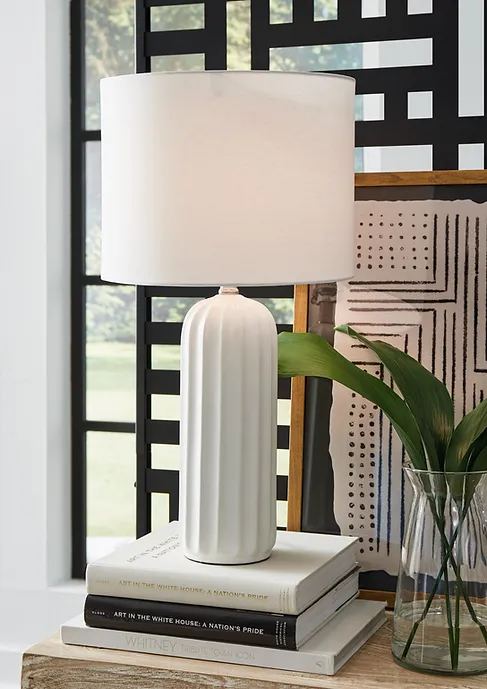ASHLEY L177974 CLARKLAND LAMP