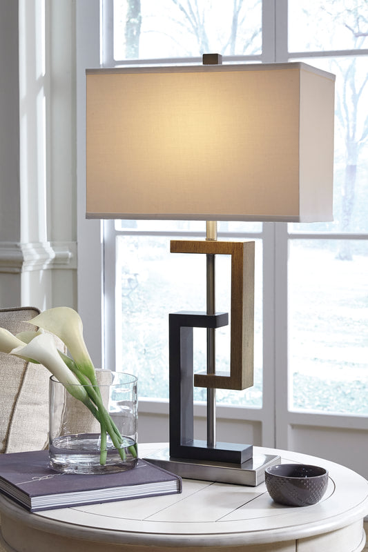 L405284 - 1 PIECE TABLE LAMP