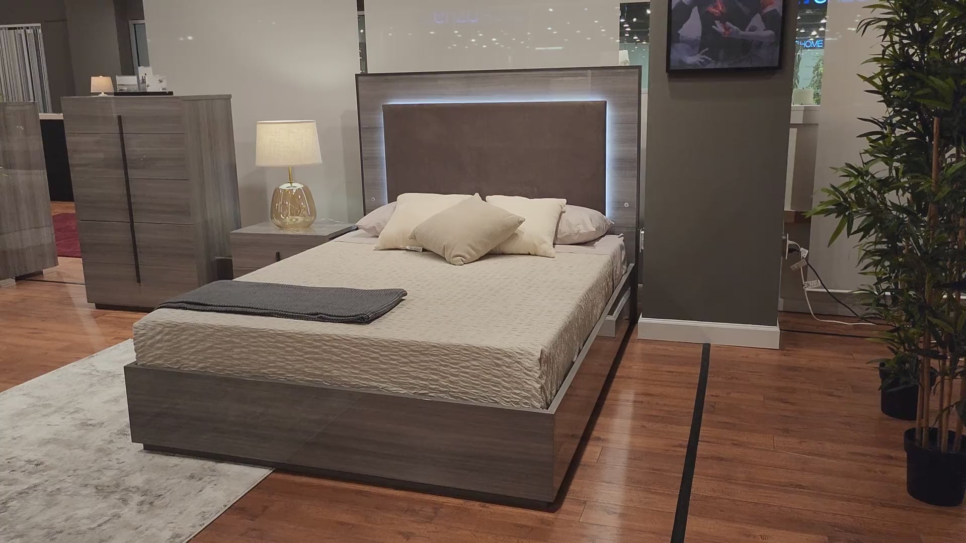 BLADE II COLLECTION BEDROOM SET AVAILABLE IN QUEEN AND KING SIZES AS 4 PC OR 5 PC SETS